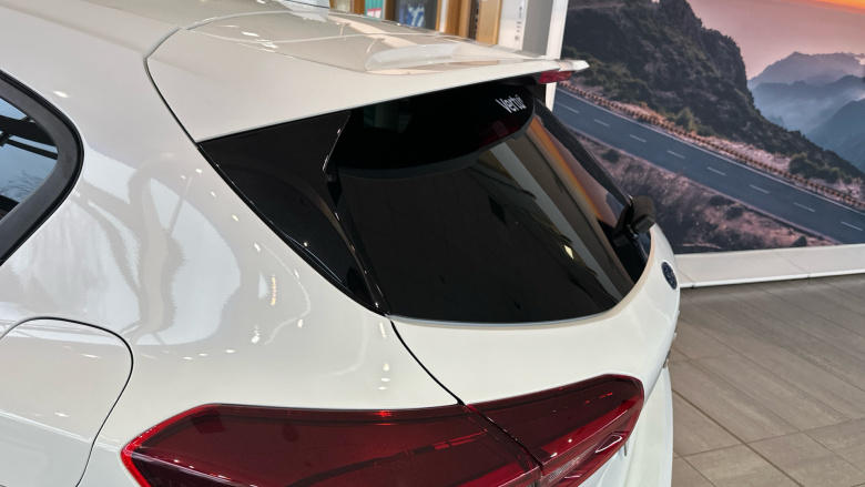 Ford Focus 1.0 EcoBoost Hybrid mHEV 155 ST-Line 5dr Auto Petrol Hatchback